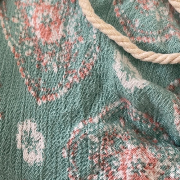 CuteCrop Top - Picture 3 of 4